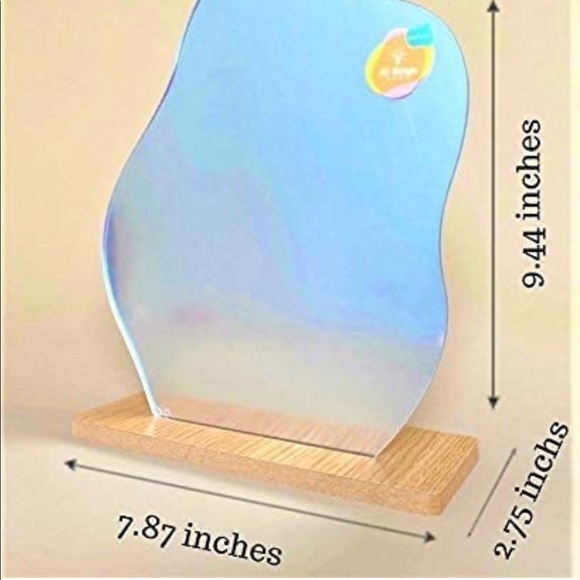 NWOT Asymmetrical Decorative ‘Cloud’ Mirror - Picture 15 of 16